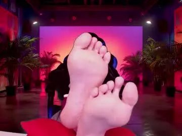 Freechat roseblooom on Chaturbate