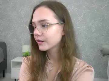 sara_whooops on Chaturbate 