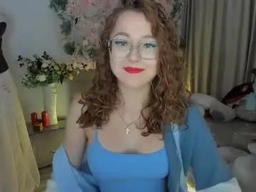 Freechat sereneflame on Chaturbate