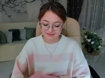 Freechat sereneflame on Chaturbate