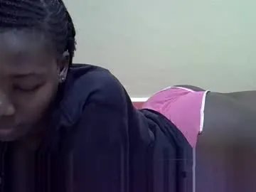 Freechat sexyghurl12 on Chaturbate