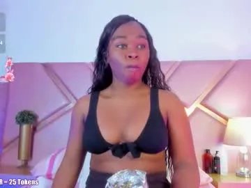 Freechat sophiesinclair on Chaturbate