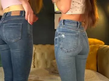 Freechat sophydiva on Chaturbate