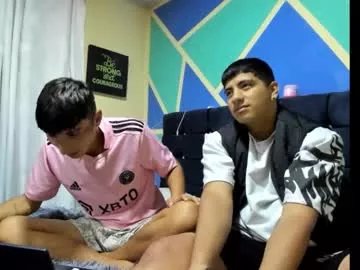 Freechat stivenred on Chaturbate