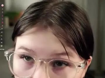 sweetyoops on Chaturbate