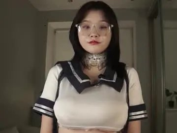 sweetyoops on Chaturbate