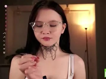 sweetyoops on Chaturbate