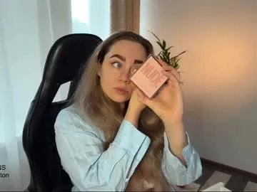 tatti_1 on Chaturbate 