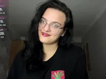 Freechat tiameakin on Chaturbate