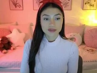 Offline alejandhra on Flirt4Free