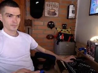 Offline alex_devegas on Flirt4Free