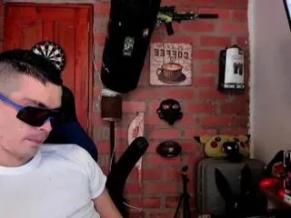 Offline alex_devegas on Flirt4Free