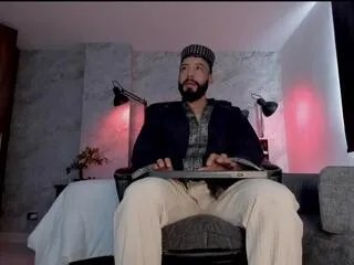 Freechat andres_suarez on Flirt4Free