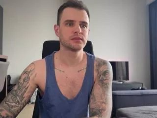 Offline andrew_emerson on Flirt4Free