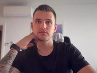 Offline andrew_emerson on Flirt4Free