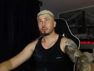 Offline andy_nice on Flirt4Free