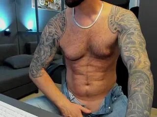 Offline armand on Flirt4Free