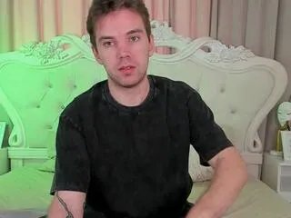 Offline arthur_andrews on Flirt4Free