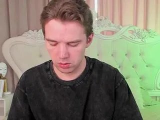 Offline arthur_andrews on Flirt4Free