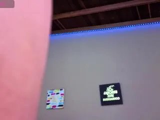 Freechat ashly_bell on Flirt4Free