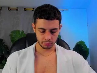 Offline austin_col on Flirt4Free