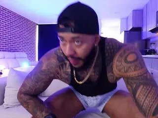 Offline blaze_b on Flirt4Free