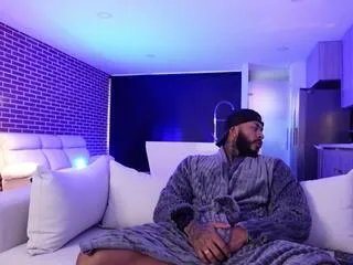 Offline blaze_b on Flirt4Free