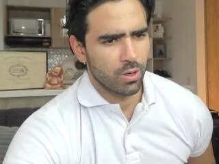 Offline bradley_martin on Flirt4Free