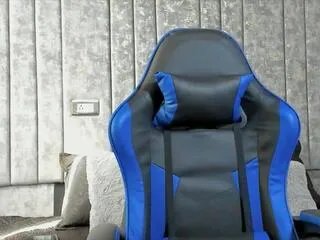 Offline calvin_hunter on Flirt4Free