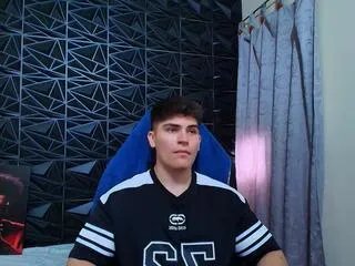 Offline camiilo_lopez on Flirt4Free