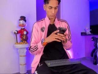 Offline camilo_riivera on Flirt4Free