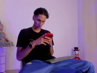 Offline camilo_riivera on Flirt4Free