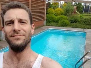 Offline captain_pyrat on Flirt4Free