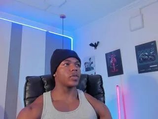 Offline carter_mcklein on Flirt4Free