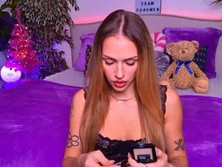 Offline chantall_reynolds on Flirt4Free