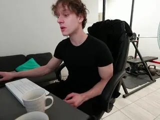 Offline charles_dreams on Flirt4Free