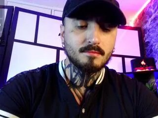 Offline chris_kochs on Flirt4Free