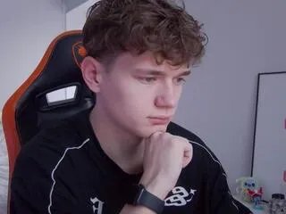 Offline dany_davis on Flirt4Free