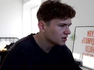 Offline dany_davis on Flirt4Free