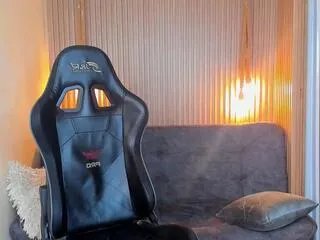 Offline drake_bell on Flirt4Free