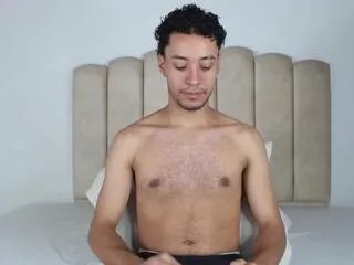 Offline dylan_athens on Flirt4Free