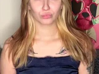 Away eileen_kenner on Flirt4Free