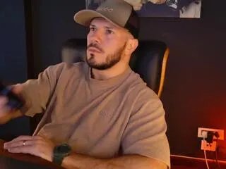 Offline erick_angelo on Flirt4Free