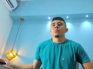 Offline eross_santy on Flirt4Free