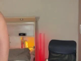 Offline ethan_colt on Flirt4Free