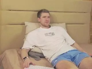 Offline ethan_pinkman on Flirt4Free