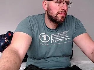 Offline gabriel_muscle on Flirt4Free