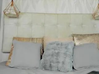 Offline gia_hofman on Flirt4Free