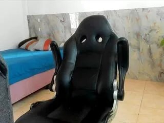 Freechat hanz_col on Flirt4Free