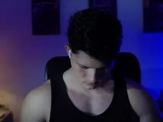 Offline hazzan_velez on Flirt4Free